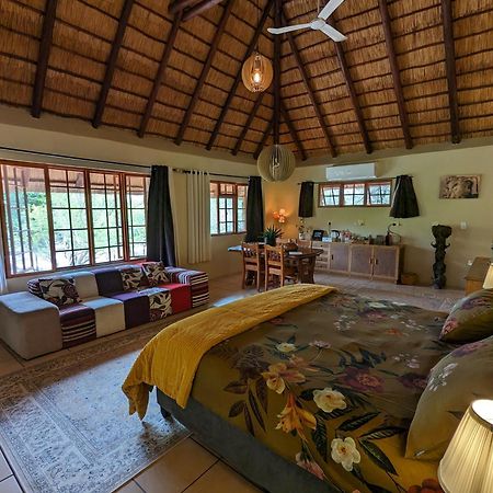 Hasekamp Family Bush Lodge Hoedspruit Ngoại thất bức ảnh