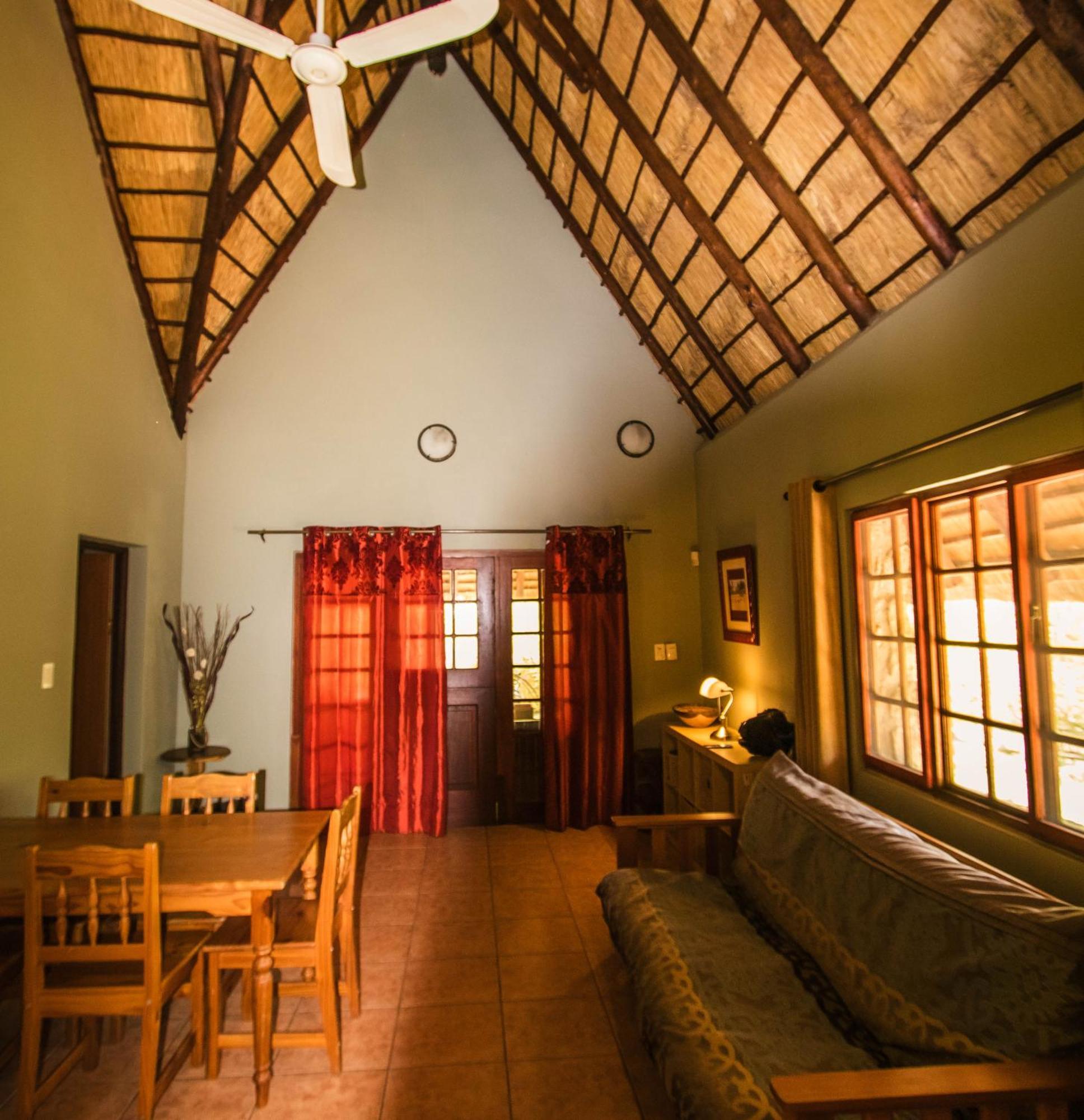 Hasekamp Family Bush Lodge Hoedspruit Ngoại thất bức ảnh